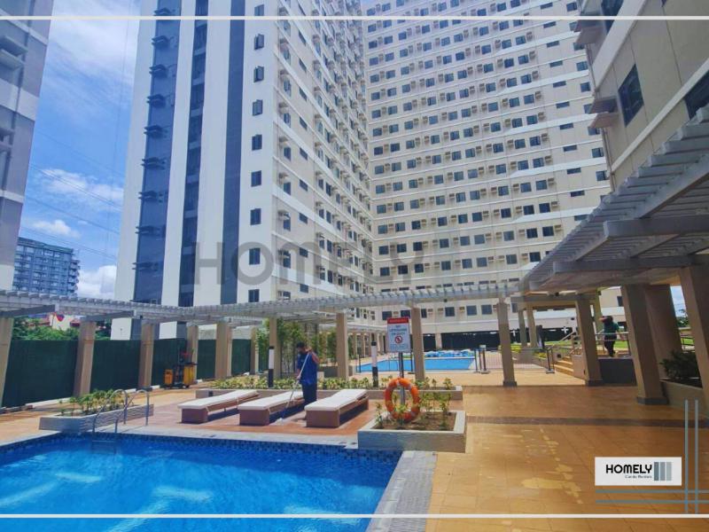 Bazén v ubytování Homely - SMDC Green 2 Residences, Dasmarinas City nebo v jeho okolí