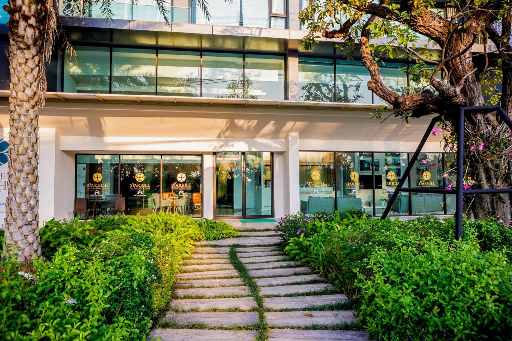 Fotografie z fotogalerie ubytování The Star Hill Condo Luxury Suites v destinaci Chiang Mai