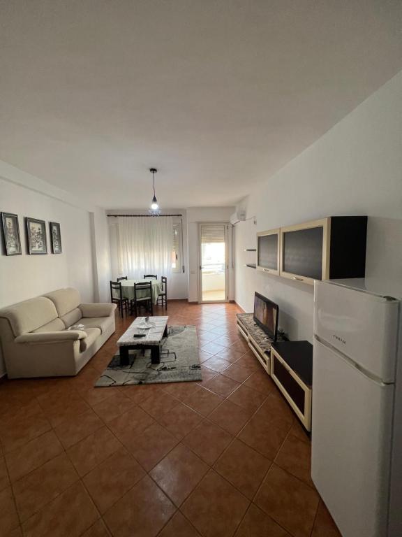 Alessio Apartments 1 - Imazhi 2