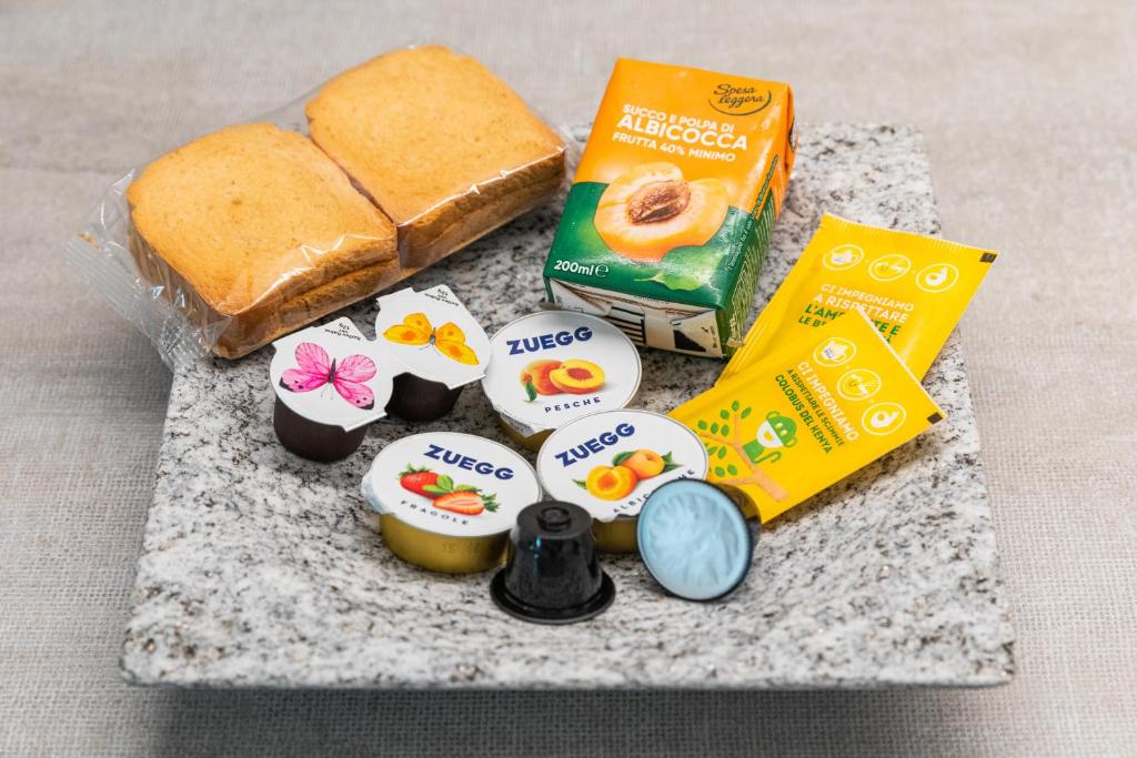 Easy flat Vezia, indipendent entrance, free parking - Resim 11