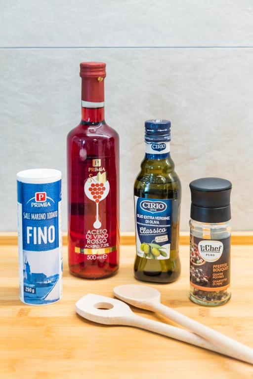 Easy flat Vezia, indipendent entrance, free parking - Resim 8