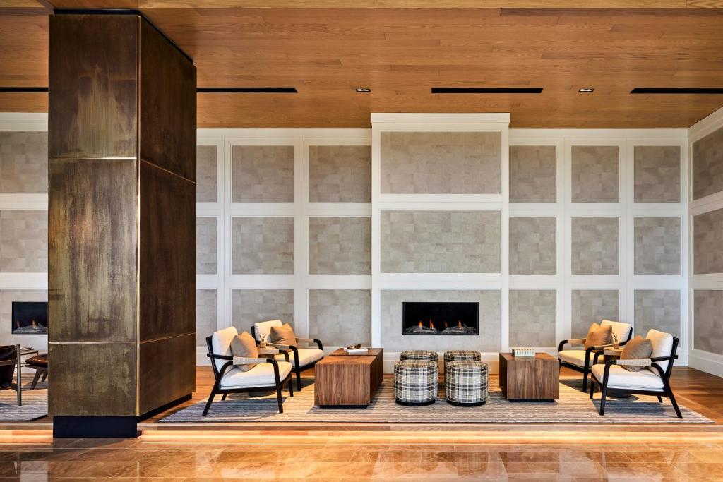 Posezení v ubytování Omni PGA Frisco Resort & Spa
