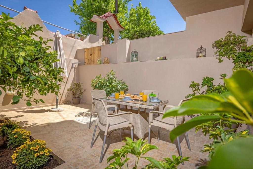 Panormos Luxury House