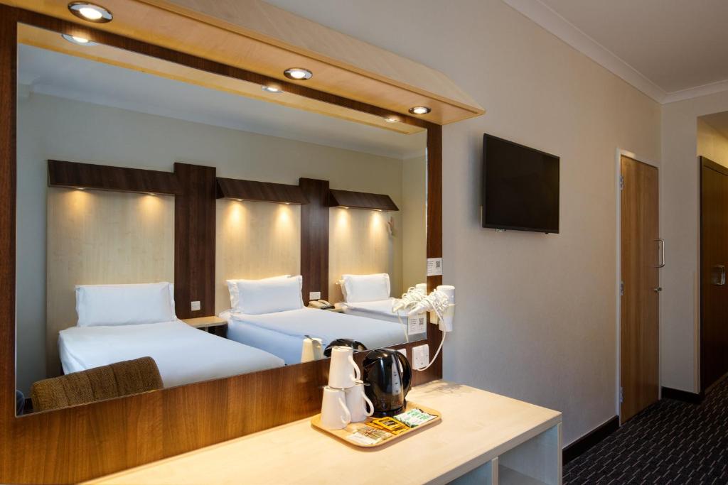 Royal National Hotel - Resim 40