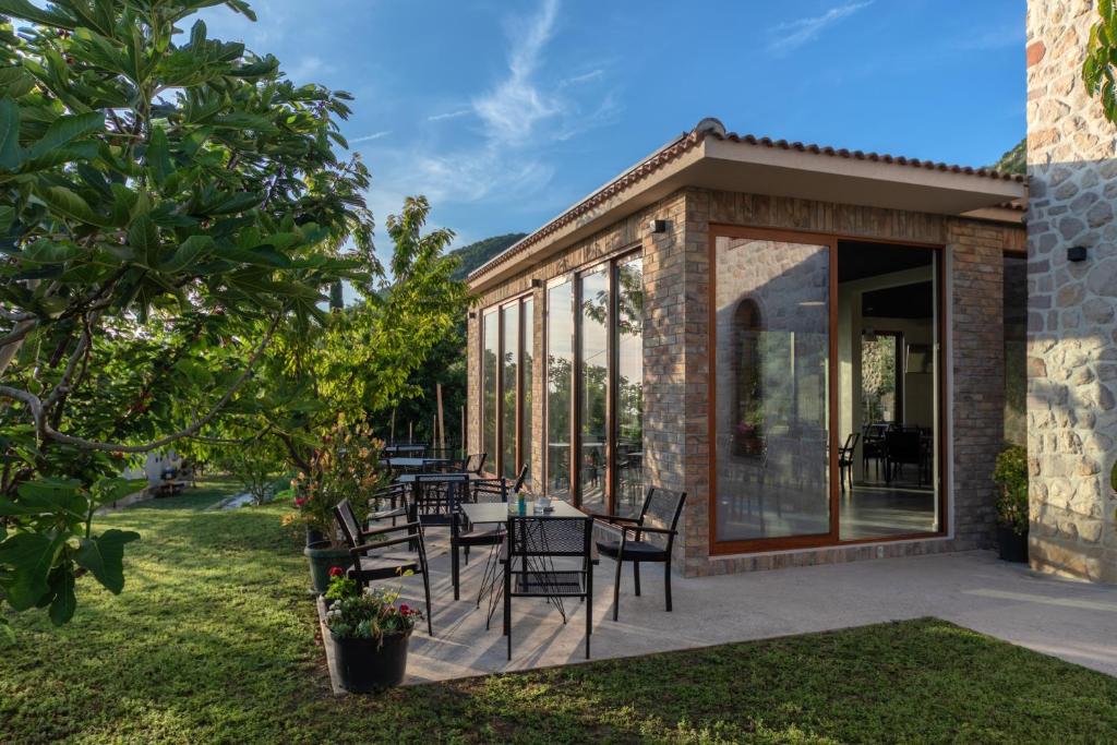 Ein Garten an der Unterkunft Apart & Spa Beganovic
