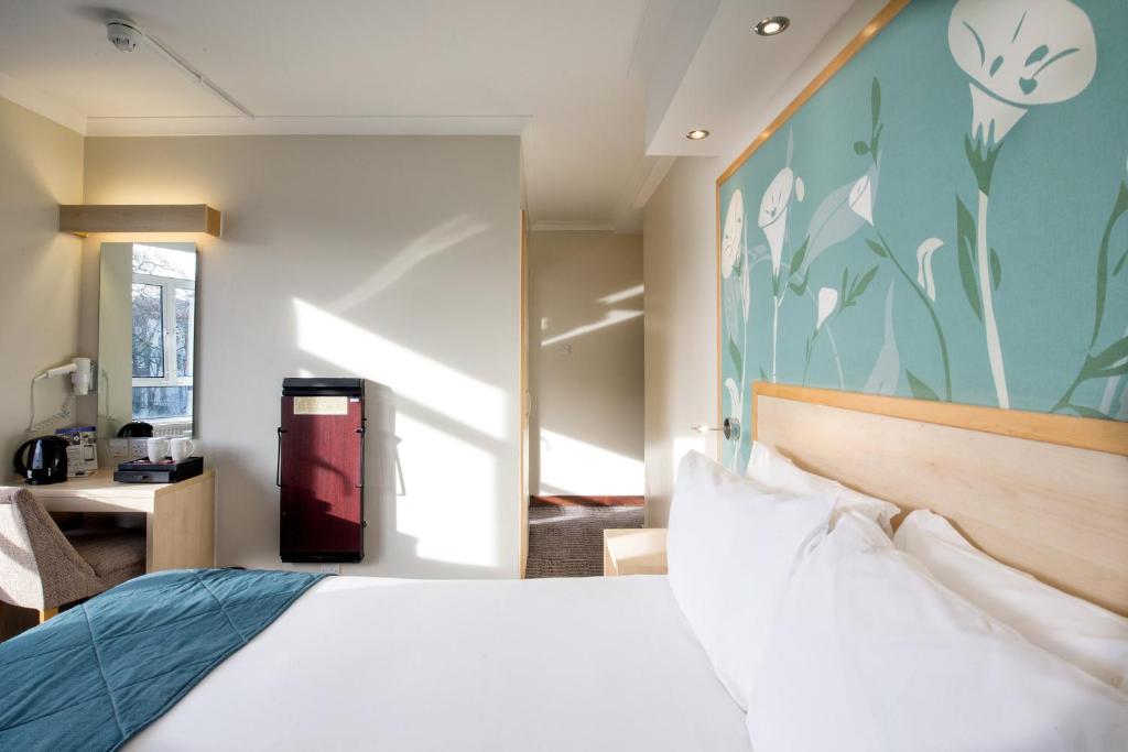 Bedford Hotel - Standard Double Room