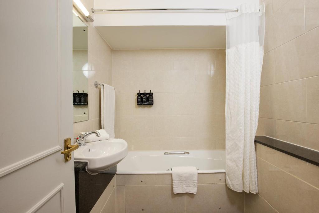 Bedford Hotel - Resim 16