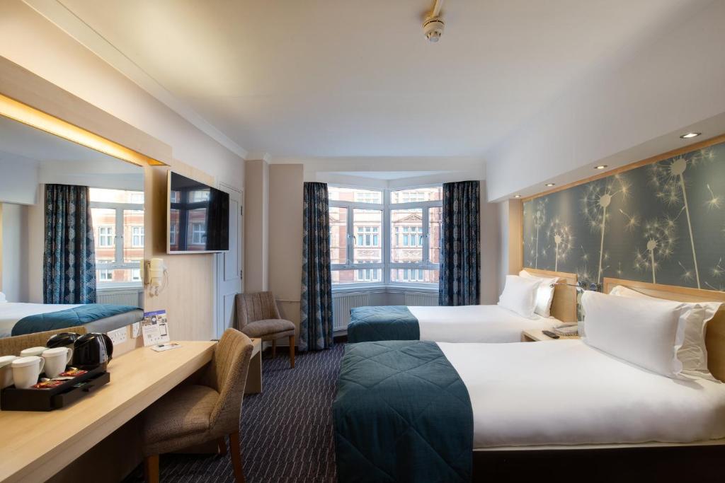 Bedford Hotel - Deluxe Twin Room