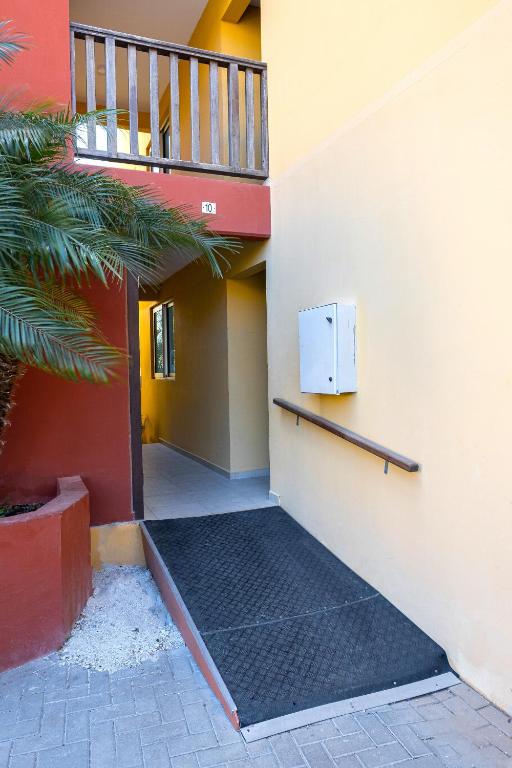 Fotografie z fotogalerie ubytování Droom appartement met uitzicht op de jachthaven v destinaci Jan Thiel
