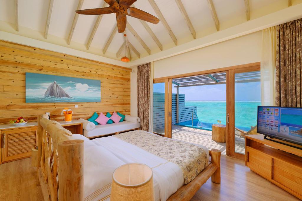 TV a/nebo společenská místnost v ubytování You & Me Maldives - Adults Only - Premium All-Inclusive