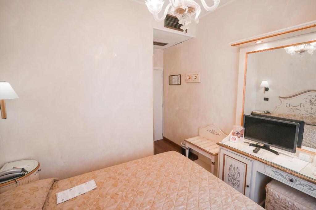 Hotel Carlton Capri - Resim 38