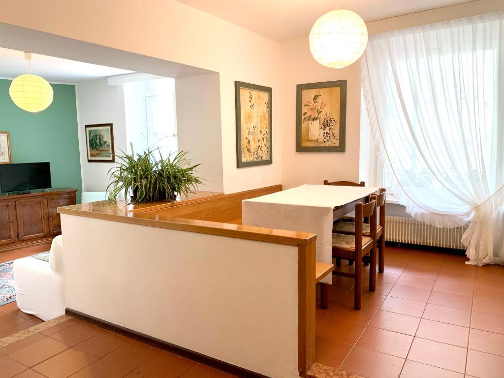 TV a/nebo společenská místnost v ubytování MICASA ESTUCASA slow holiday