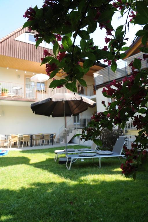 Zahrada ubytování Apartment-Haus Gundelfinger