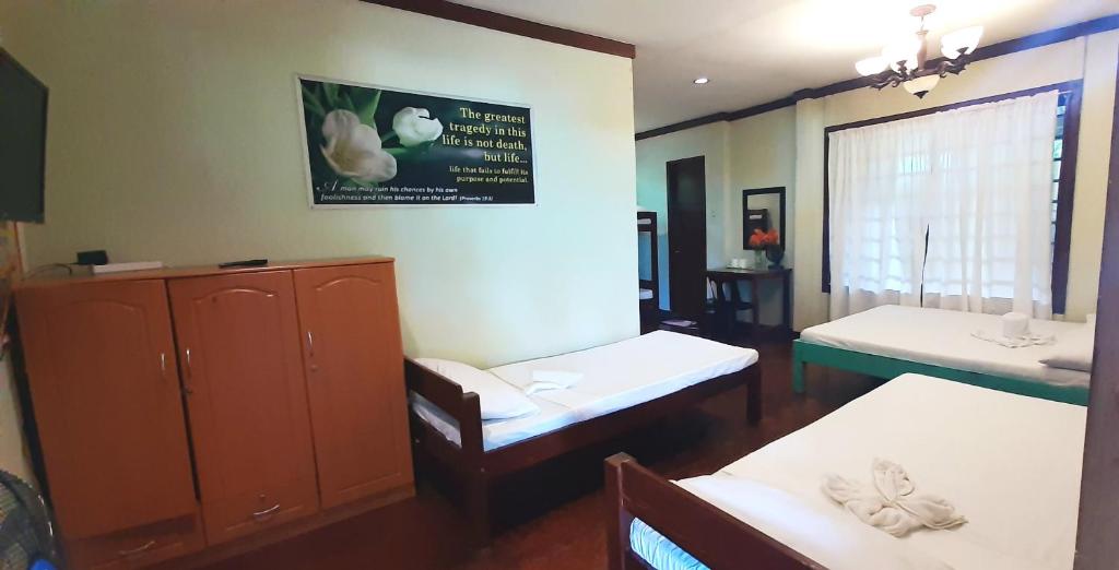Pinaluyan Guest House 6