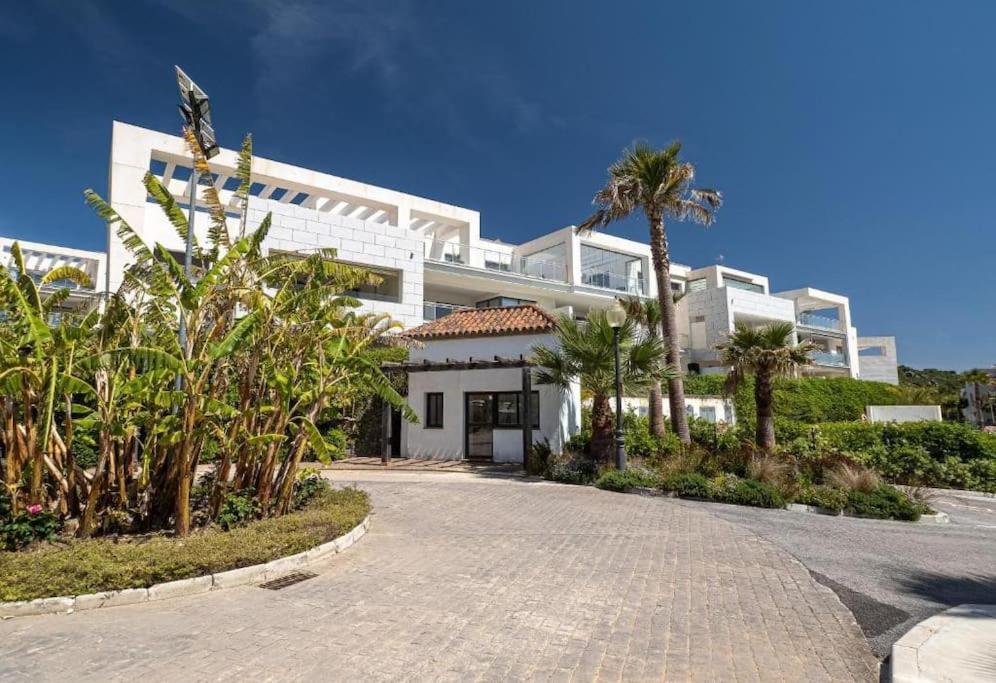 Fotografie z fotogalerie ubytování Stunning Golf Views Apartment near Finca Cortesin v destinaci Casares