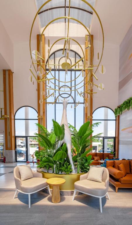 Posezení v ubytování La Benata Beach Hotel