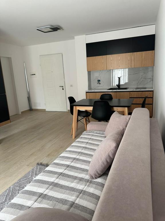 Aral Apartments Shengjin - Image 4