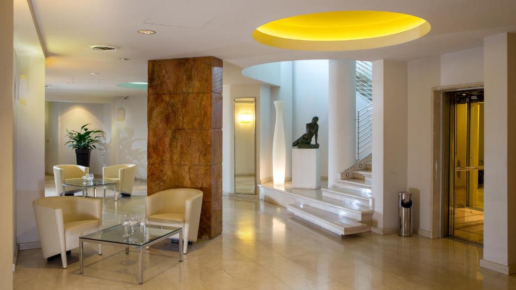Posedenie v ubytovaní Enea Hotel Aprilia