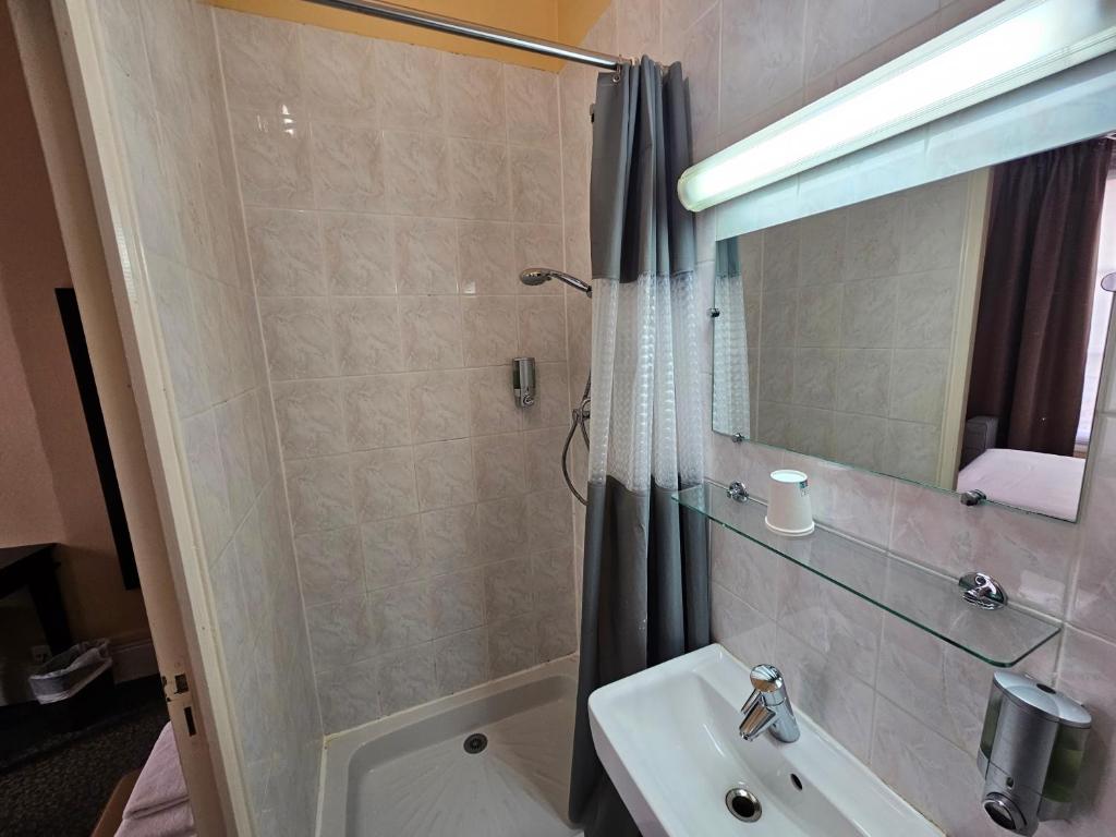 Hôtel Bellevue et du Chariot d'Or - Resim 18