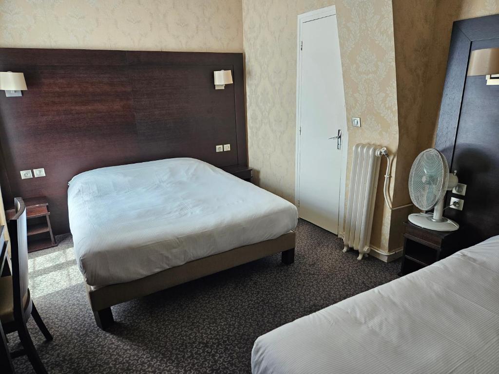 Hôtel Bellevue et du Chariot d'Or - Resim 23