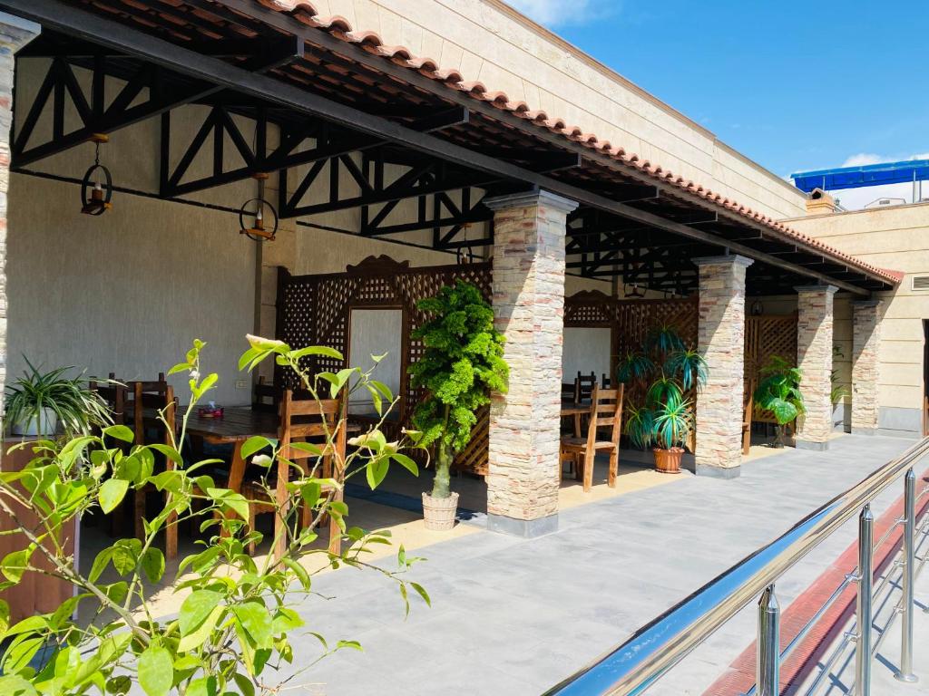 Budova, kde se hotel nachází
