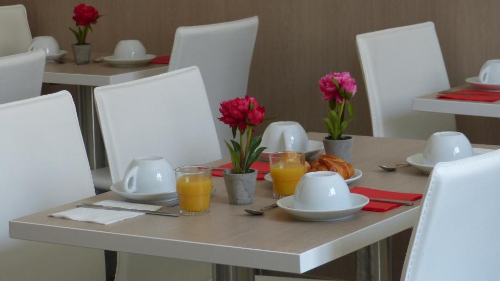 Hôtel Helvétique - Resim 19