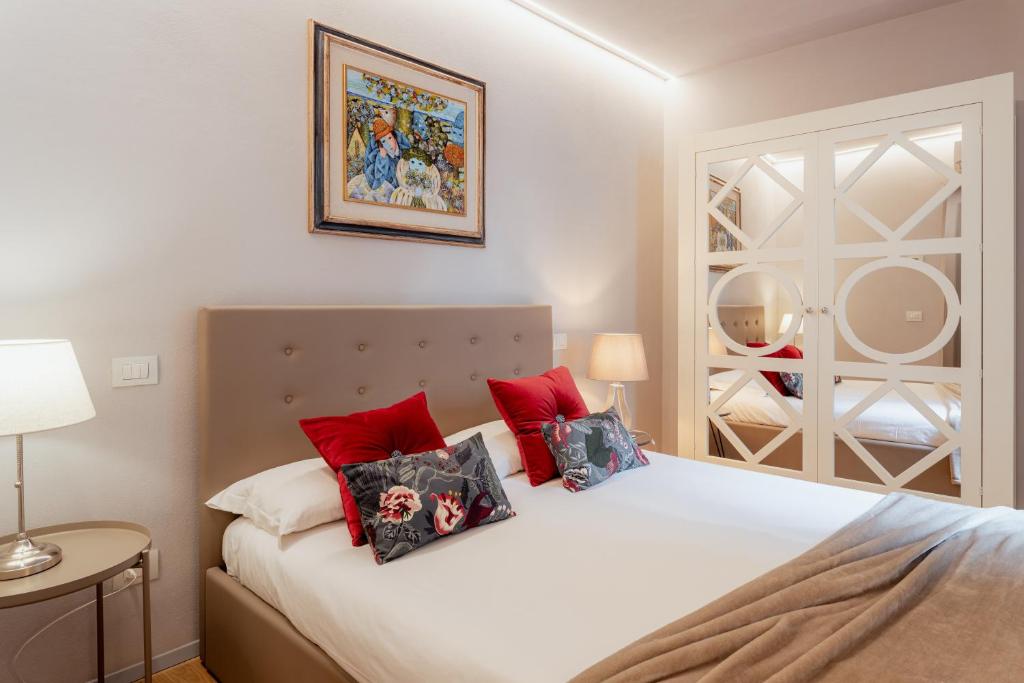 Il Cortile di Elisa & our flats - 12