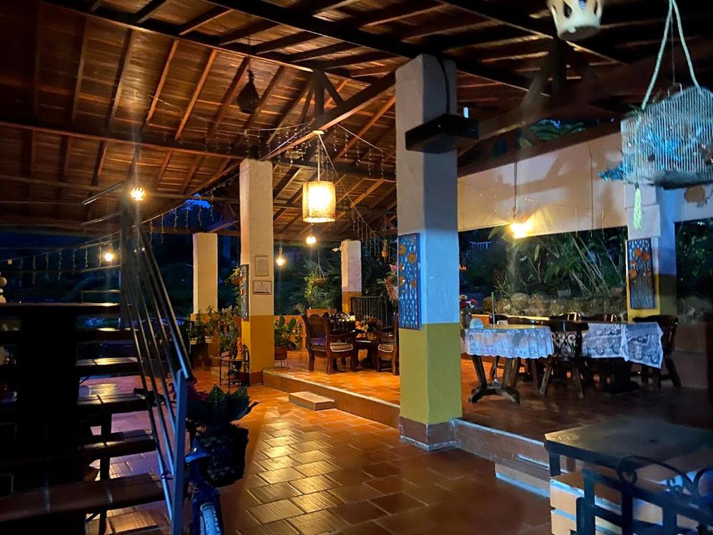 A seating area at El Mortiño