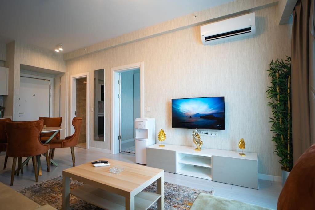 1Bedroom Apartment next to starcity outlet mall