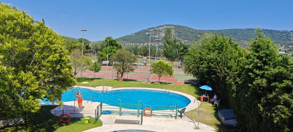 Apartamentos Planeta Tierra en Collado Mediano, Comunidad de Madrid