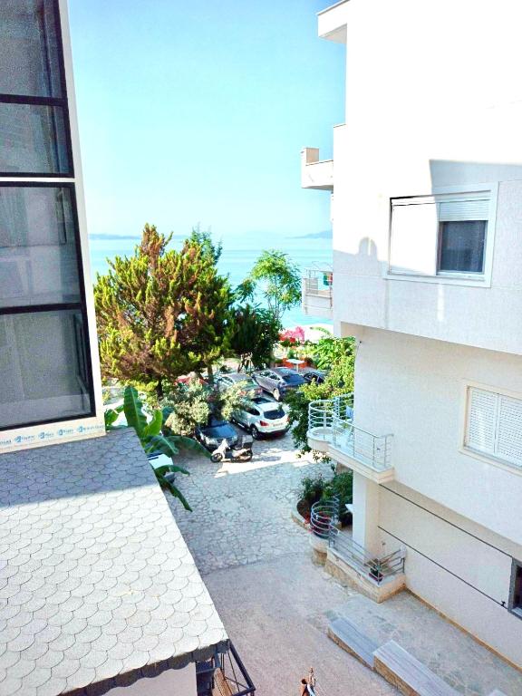Blue Saranda room - Image 8