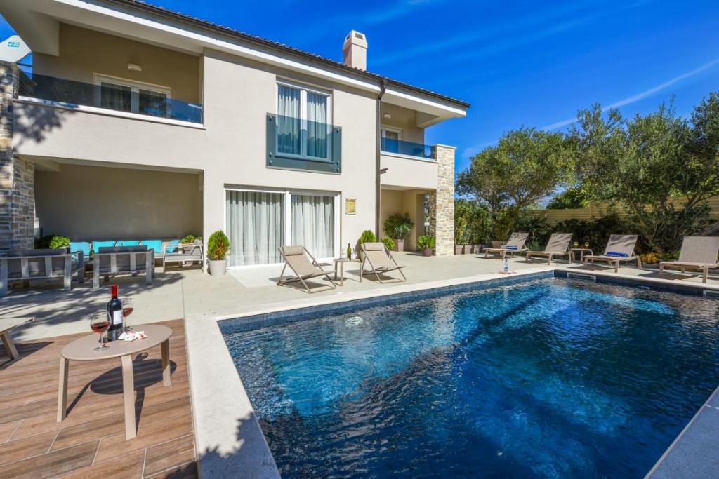 Villa GOGA, Novalja Updated 2024 Prices