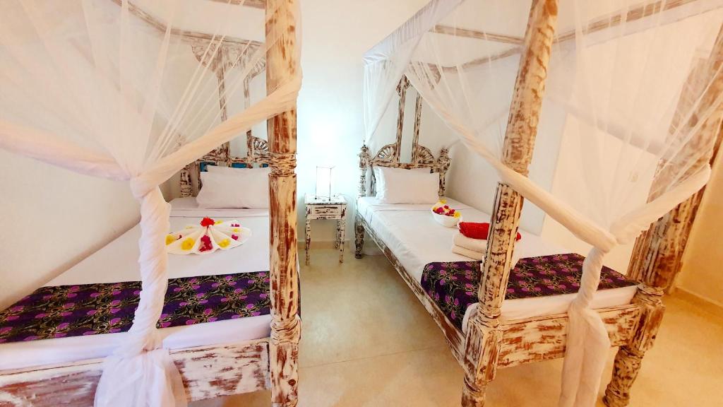 Lalasalama B&B - Chambre Jumelle Avec Salle De Bain Privée