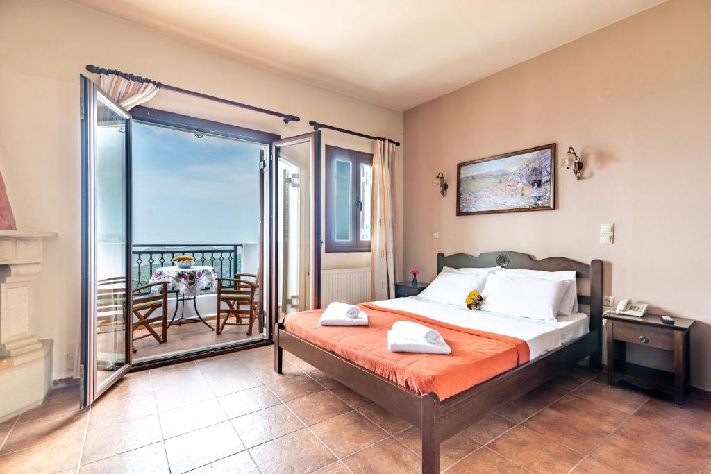 Postel nebo postele na pokoji v ubytování Hotel Marina