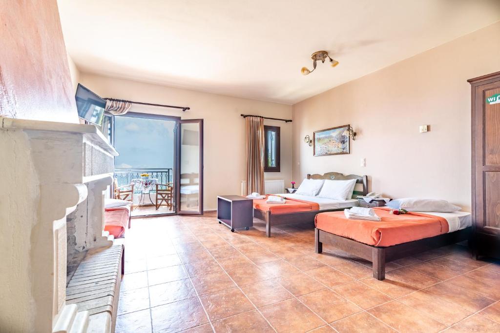 Postel nebo postele na pokoji v ubytování Hotel Marina