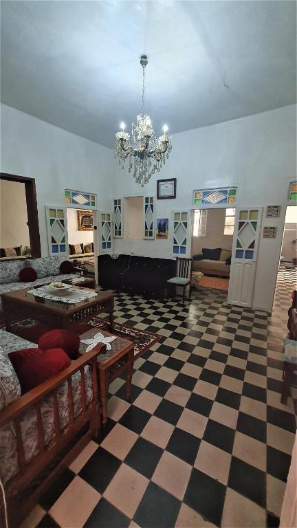 Fotografie z fotogalerie ubytování Maison Familiale, vue sur mer à 5 minutes v destinaci Larache