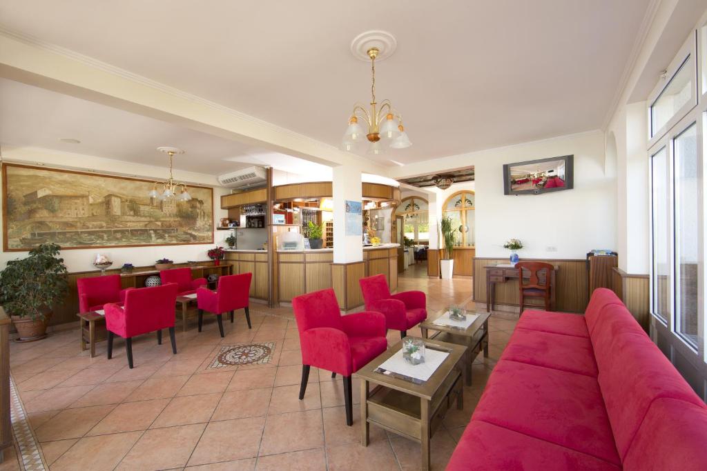 Posezení v ubytování Hotel Stanger