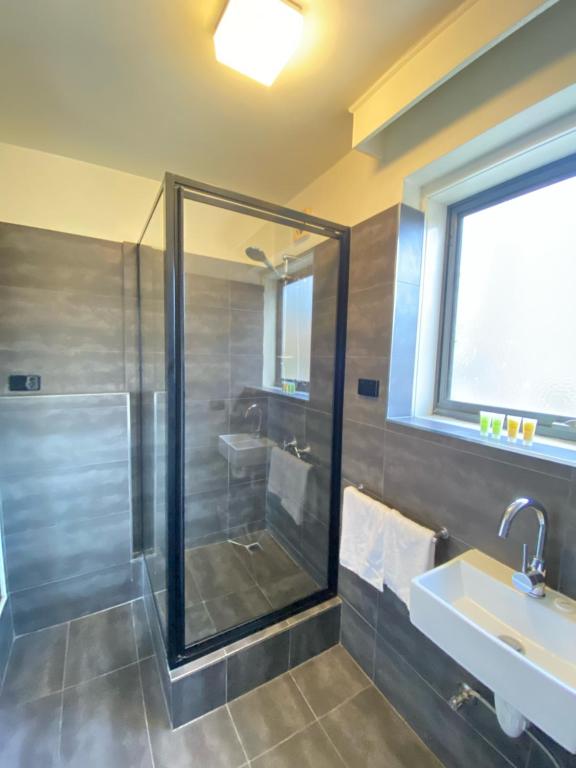 City Edge East Melbourne Apartment Hotel - Resim 28