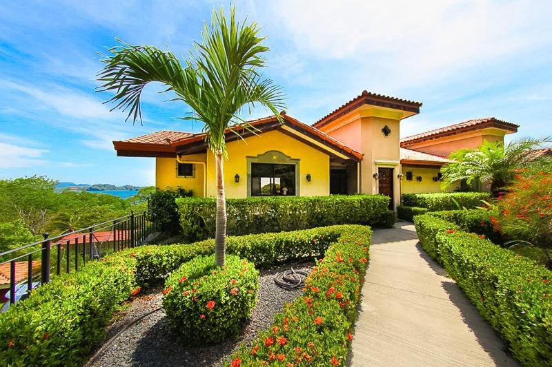 VC-16 Villa de las Olas