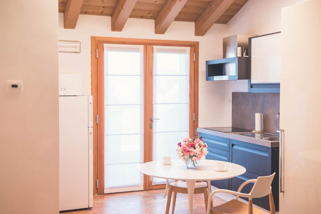 Kuchyň nebo kuchyňský kout v ubytování Agriturismo Casa Fiorindo