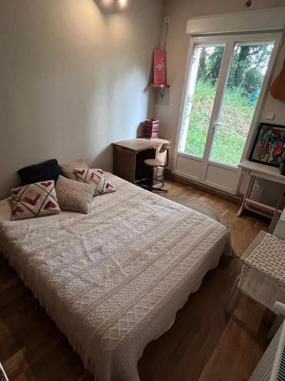 Postel nebo postele na pokoji v ubytování Maison privée style provençal