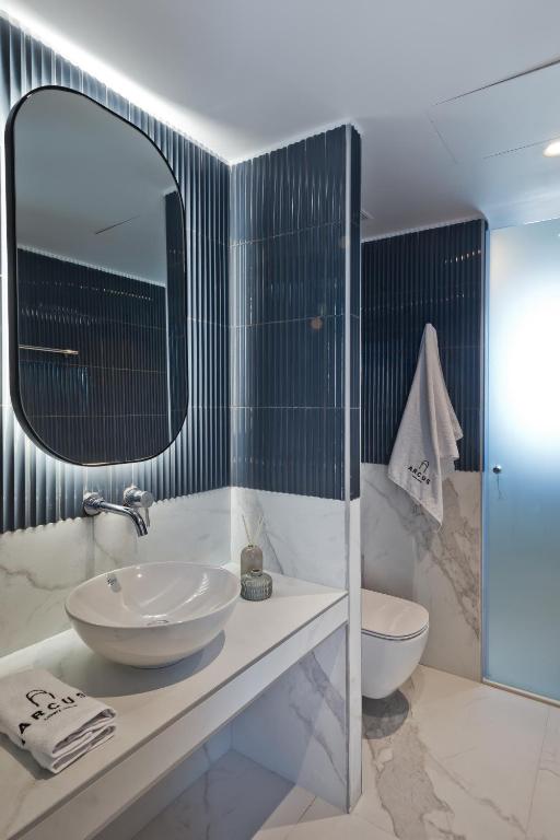 Koupelna v ubytování Arcus Luxury Suites Karpathos