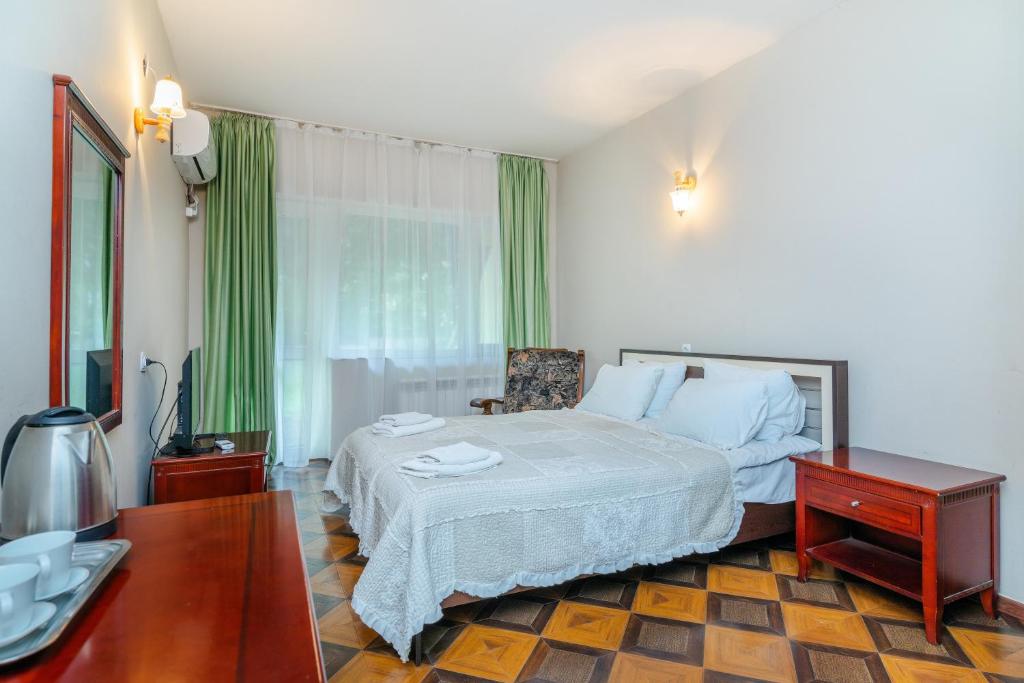 Postel nebo postele na pokoji v ubytování EcoRest - Likani Palace