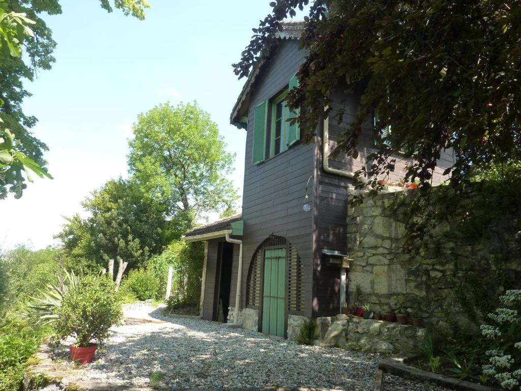 Budova, kde se bed and breakfast nachází