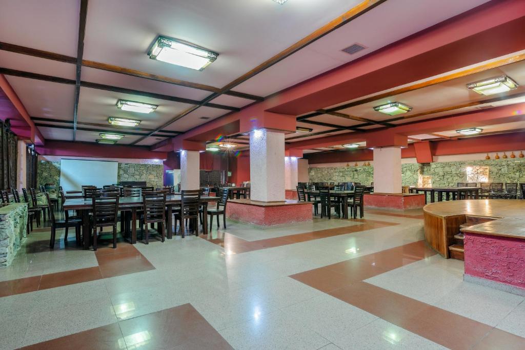Restaurace v ubytování EcoRest - Likani Palace
