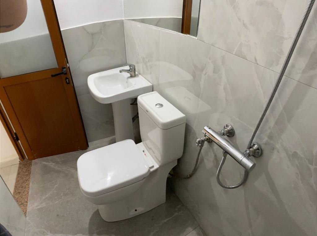 Kristel Holiday Home - Imazhi 7