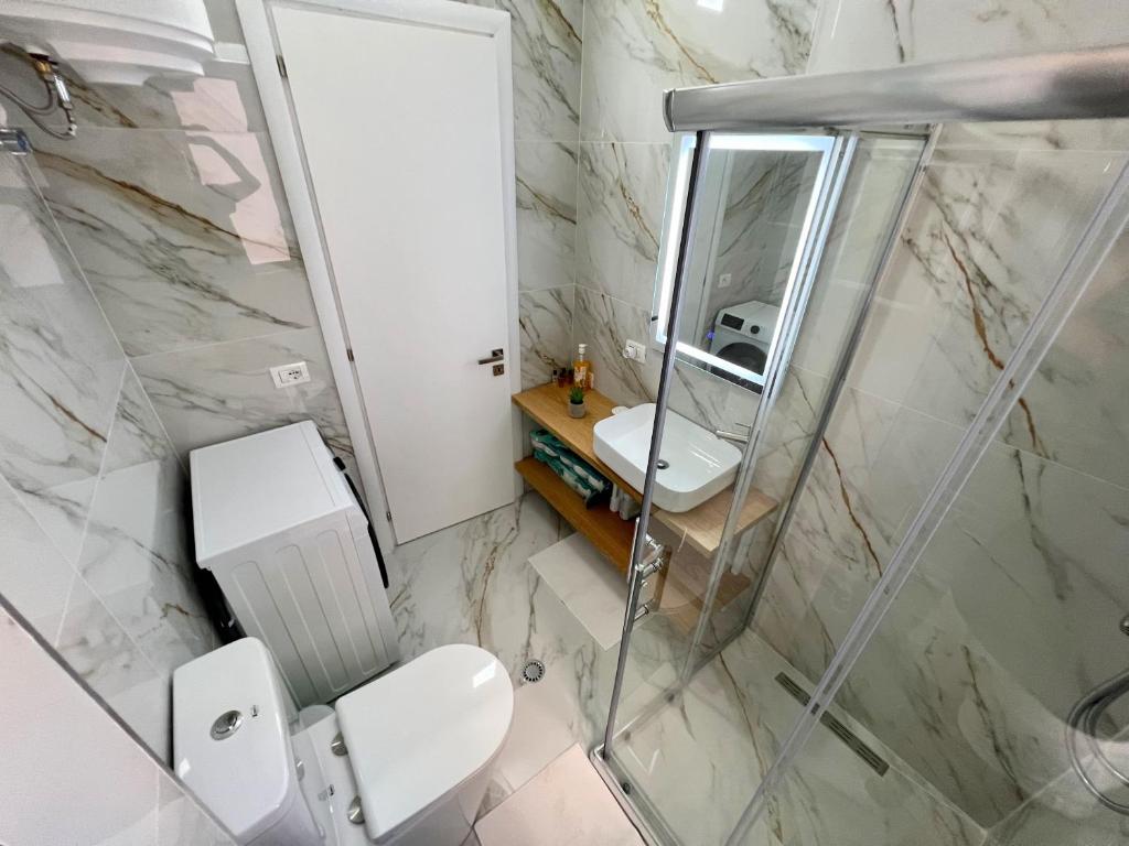 Kúpeľňa v ubytovaní Bianca Beach Apartment