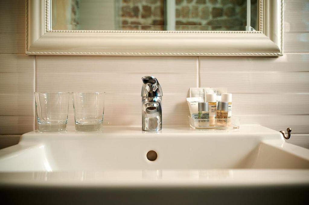 Rustic Apartments Sv Frane in the old town - Superior Studio