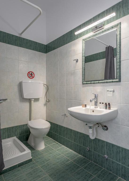 Michalis Studios - 13