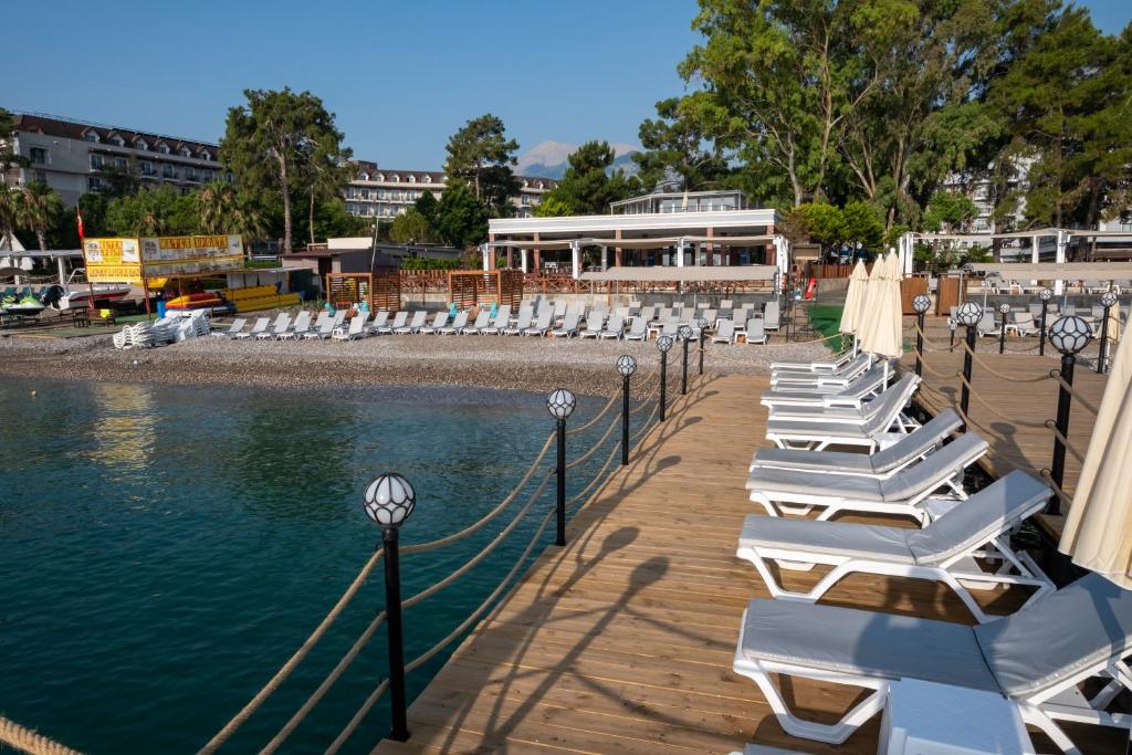 Bazén v ubytování FORE RESORT & SPA nebo v jeho okolí